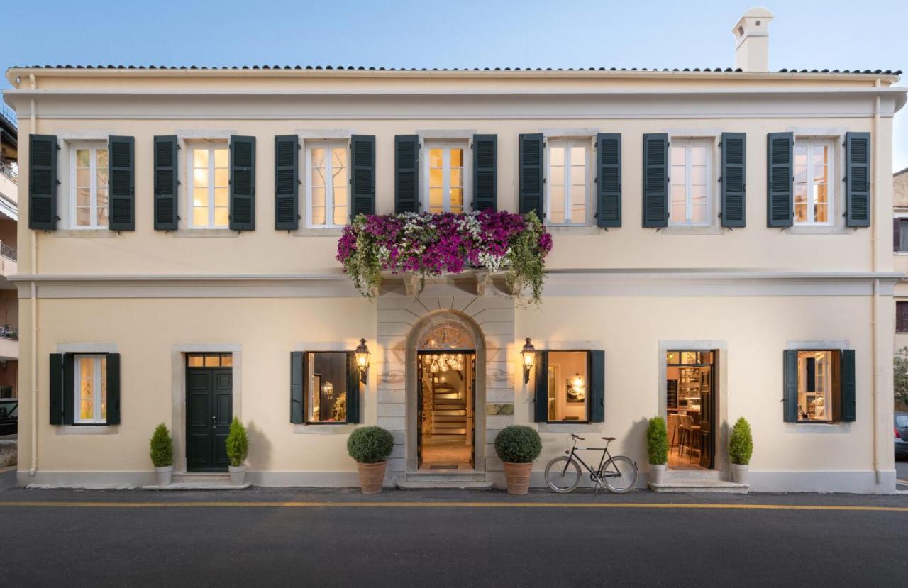 Acanthus Blue Hotel 3*